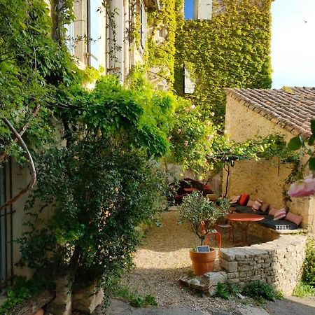 La Maison Pres De La Fontaine Saignon Εξωτερικό φωτογραφία