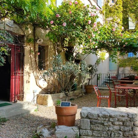 La Maison Pres De La Fontaine Saignon Εξωτερικό φωτογραφία